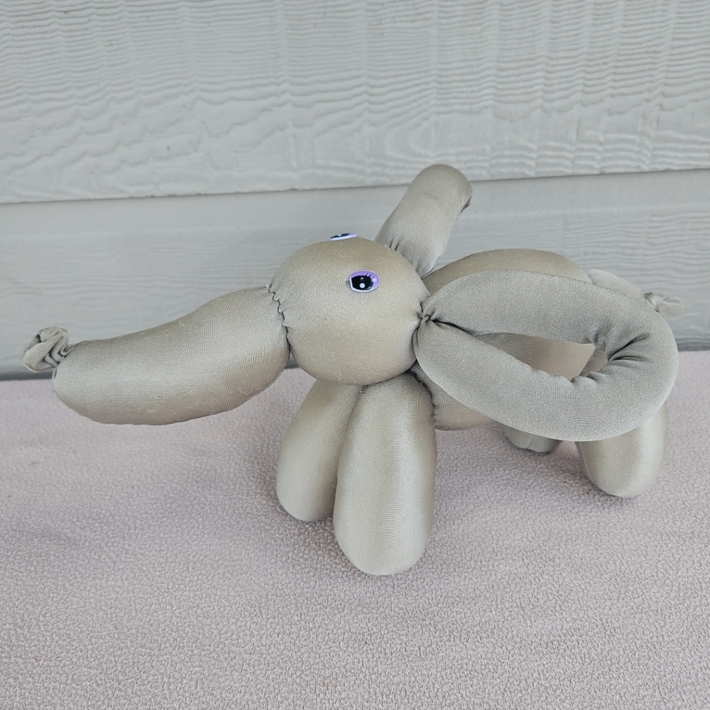 Commonwealth Balloon Elephant Plush 8" Grey Nylon 2002 VTG Rare Carnival Party